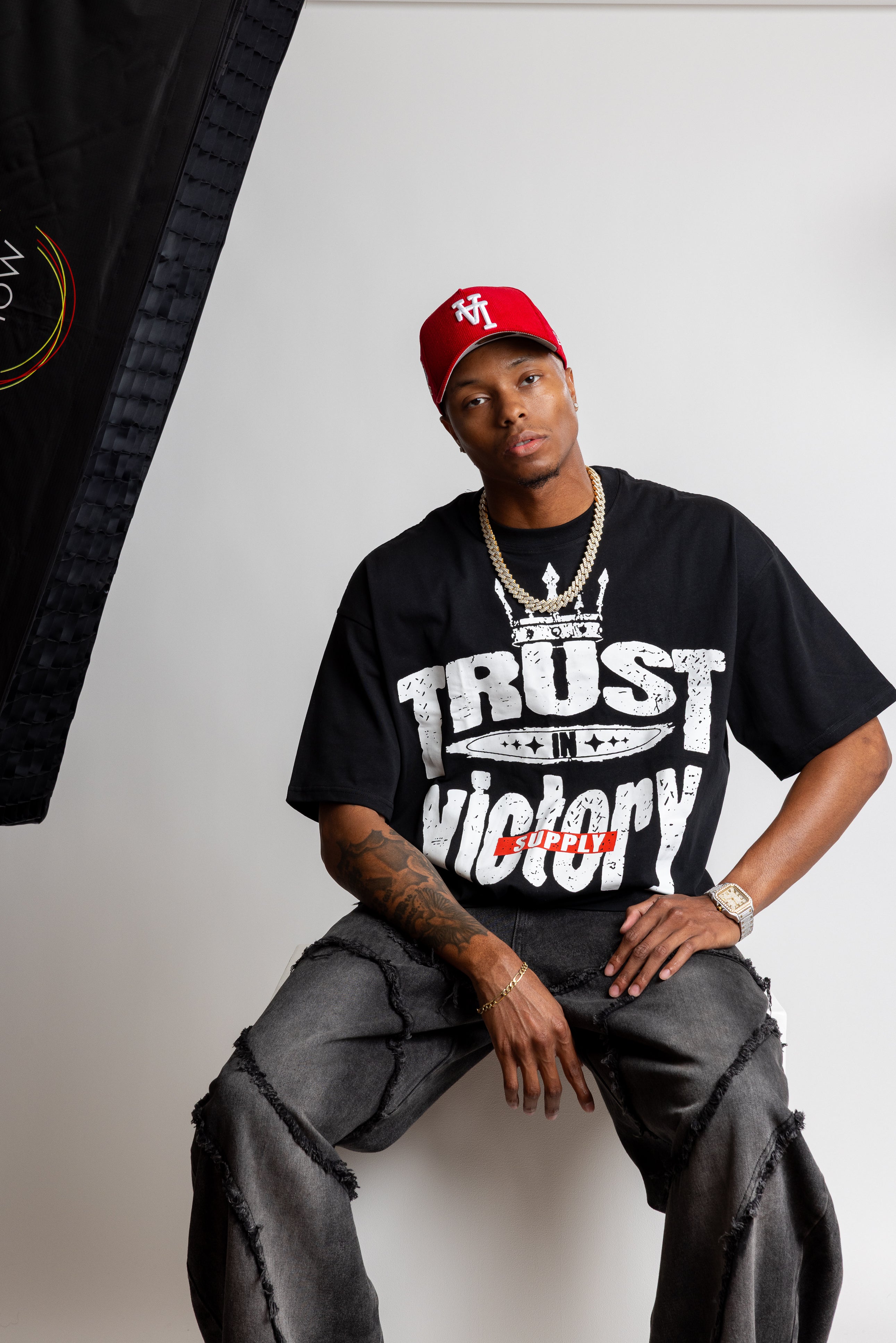 Trust In Victory Tee (black)